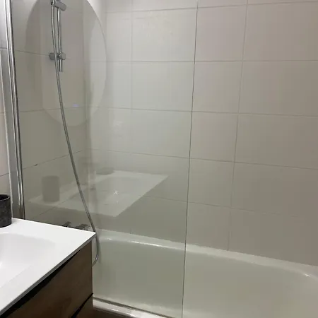 Dans Quartier Privilegie - 4 Pers. Apartment *